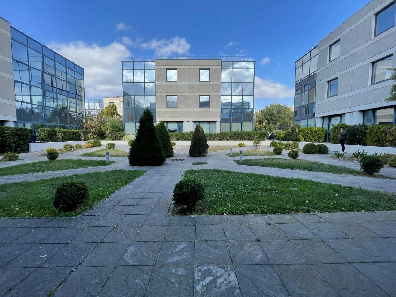 Bureau Aix-en-Provence 691m² Location bureau Aix-en-Provence Bouches-du-Rhône OLBUR2315721 9